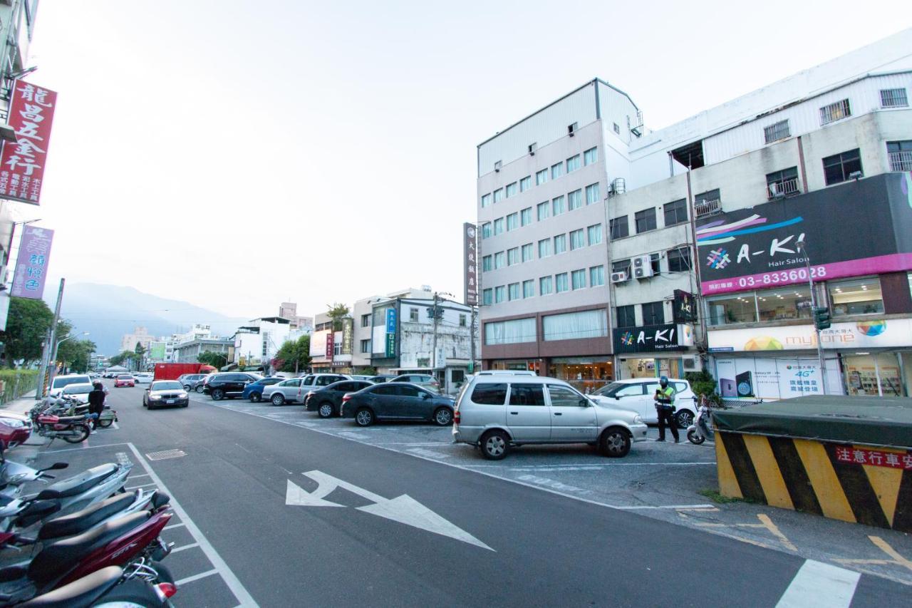 Love Inn Hualien City Exterior foto